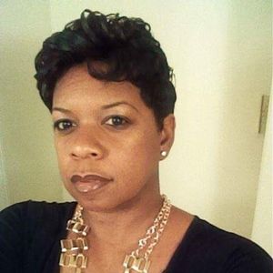 Meet your Posher, Holly